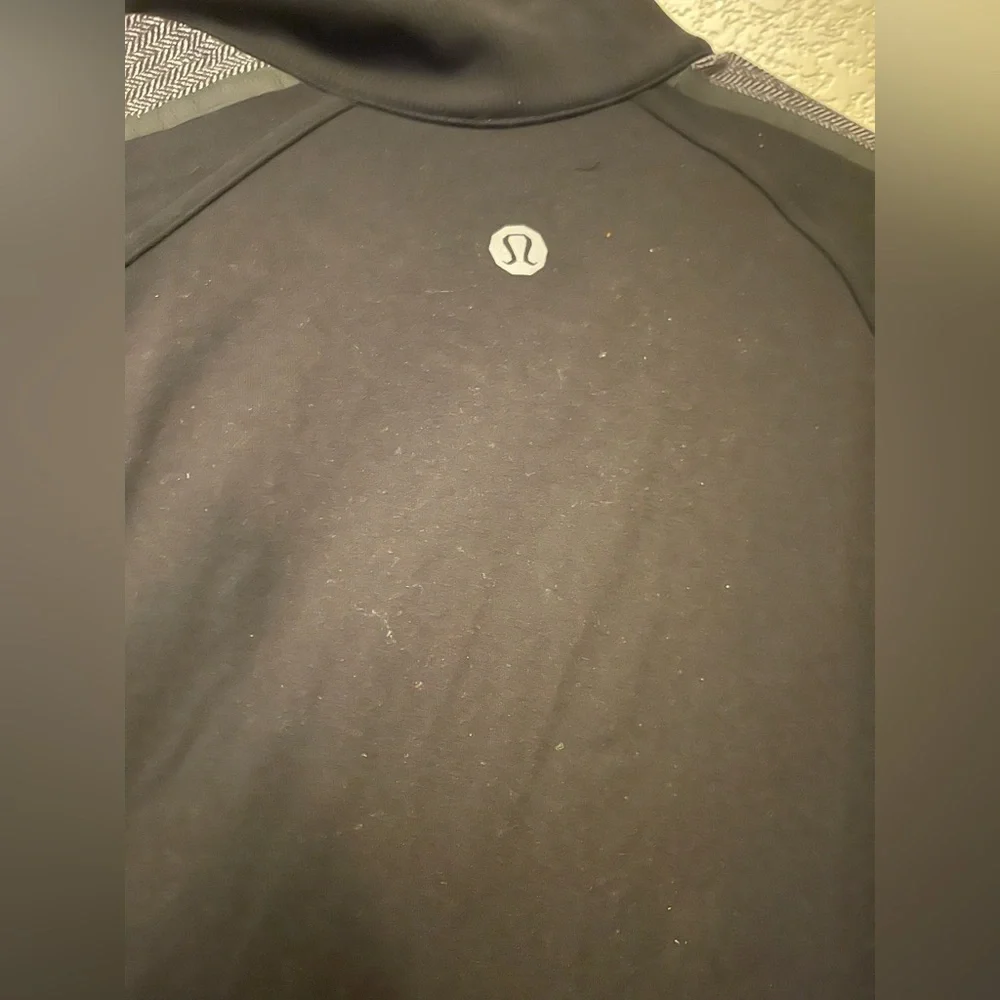 Lululemon Size L Mens Kung Fu Track Jacket II Black Herringbone Stripe - Picture 5 of 5